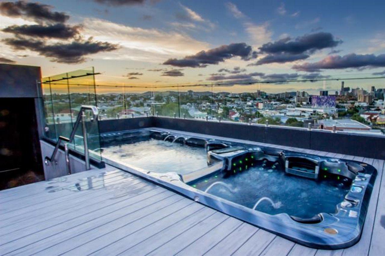 Eastwood Apartments Brisbane Luaran gambar Rooftop spa