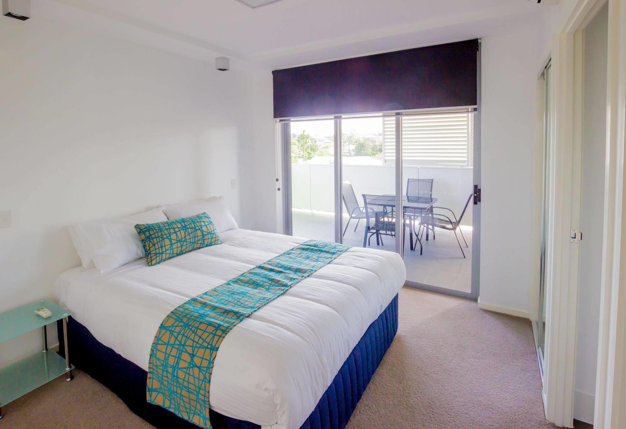 Eastwood Apartments Brisbane Luaran gambar A bedroom at the hotel